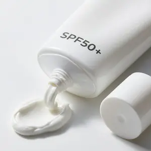 防晒霜SPF50+ 清爽不油腻